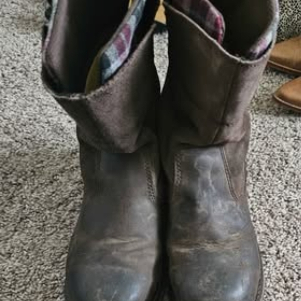 CAT Steeltoe Women's slip-on boots